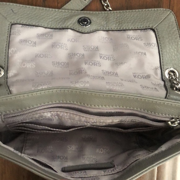 Michael Kors purse - Picture 3 of 3